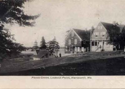 Summer inn was originally the old cookhouse of famed Lookout shipyard, which made sturdy vessels that sailed the Seven Seas.